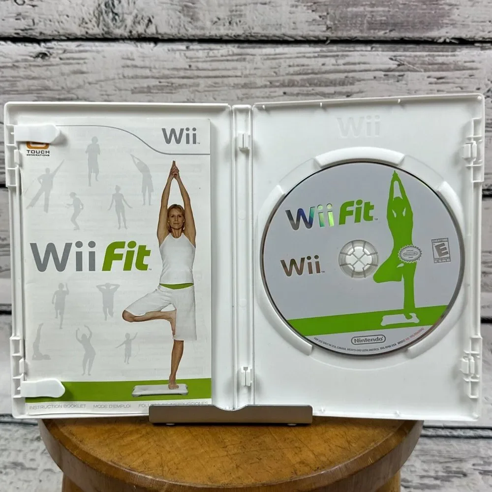 Wii Fit Nintendo‎ Wii Video Game Complete In Box CIB Fitness Exercise Program